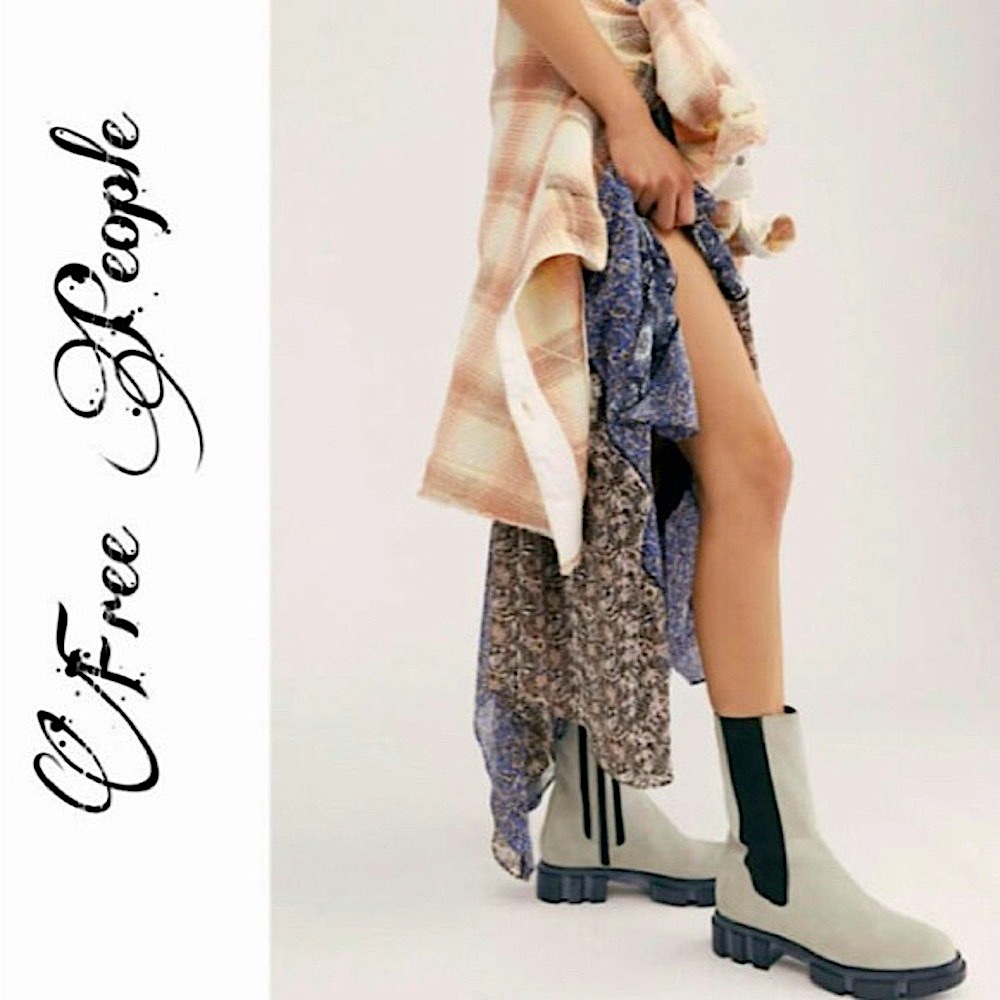 NIB Free People Brooks Lug Sole Suede Chelsea Boot, Dove Gray Mist, 8, 38.5, NWT